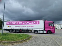 Prawo jazdy kat. C a ciągnik z przyczepą: Czy na pewno możesz?